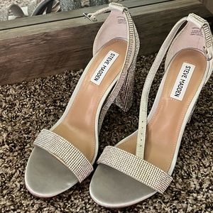 Steve Madden carrson rhinestone heels